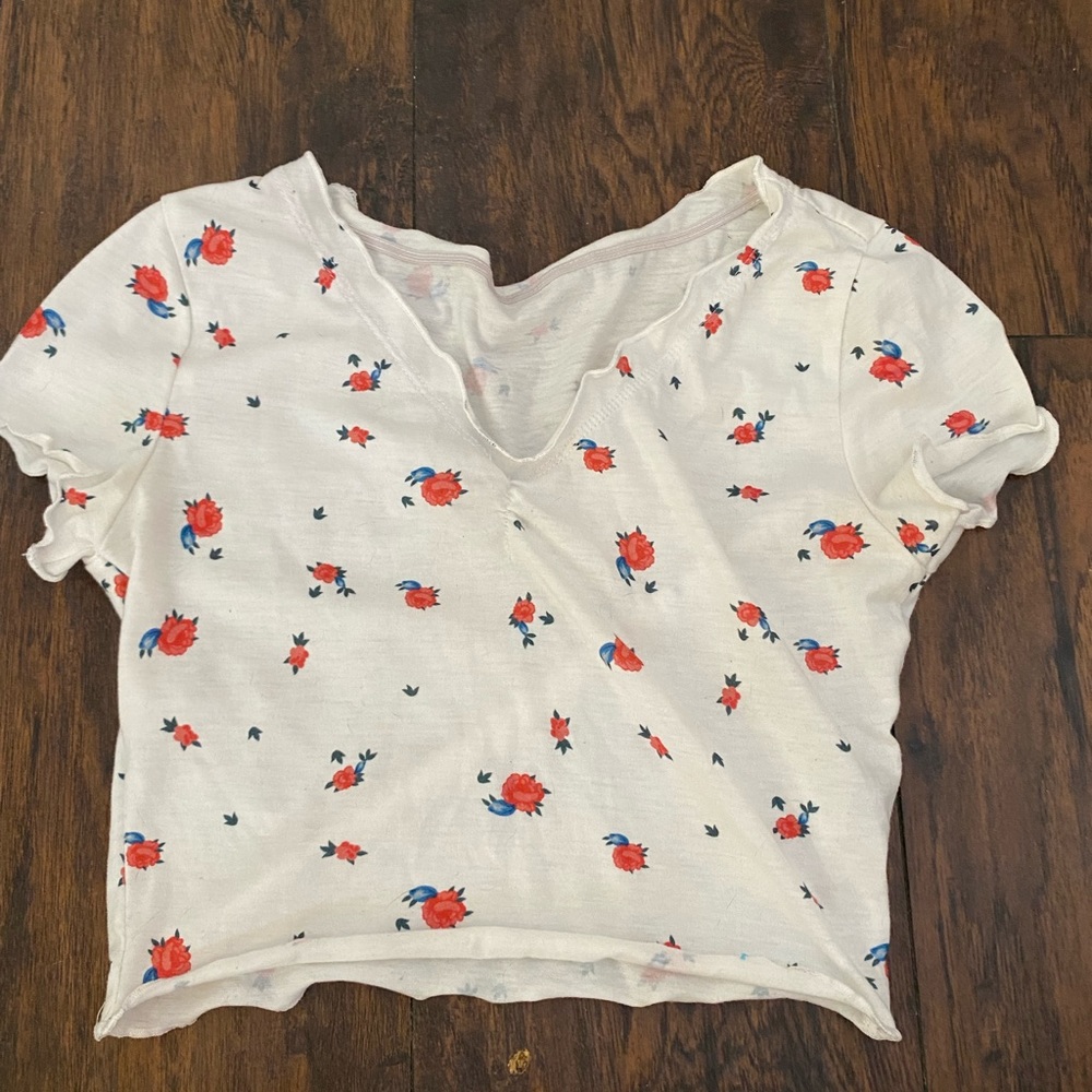 White dainty shein crop top